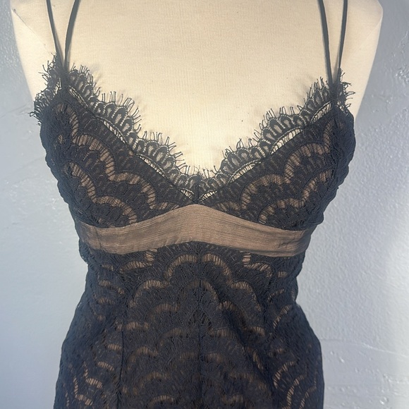 BCBG black strapless dress. Size 8 - Picture 3 of 5